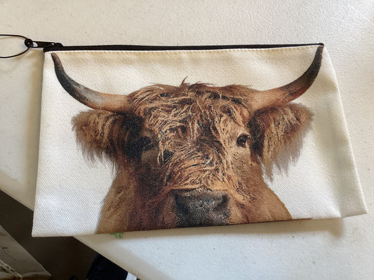 Highland cow pouch