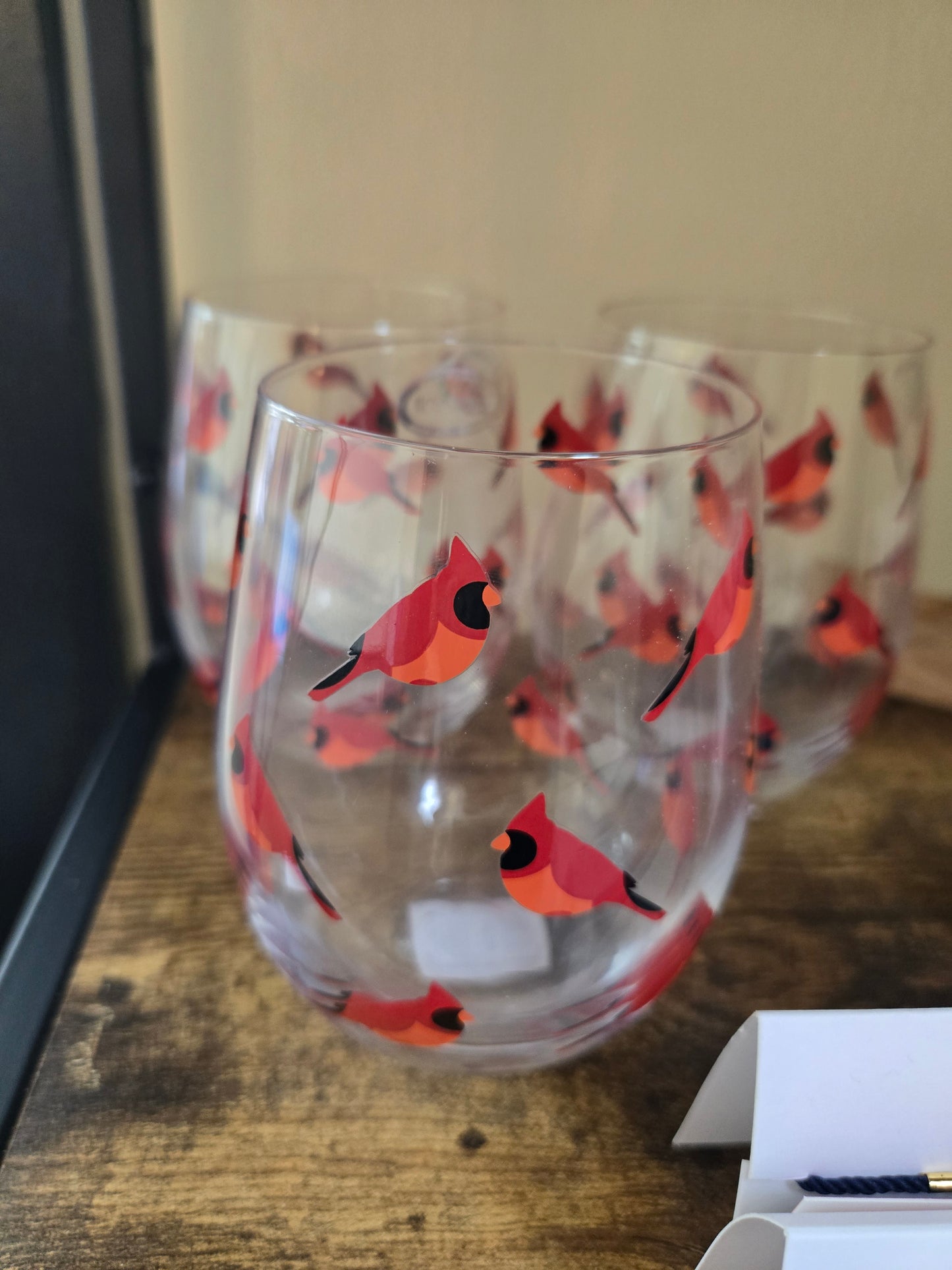Cardinal Wine Glass
