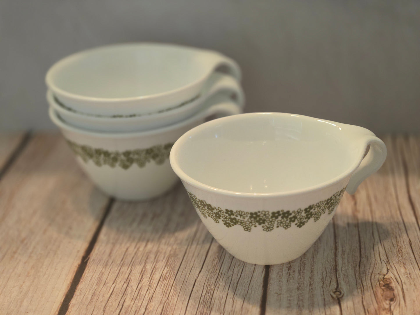 Green Daisy Corelle Cup